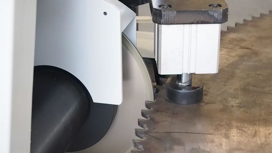 TORSEL Mesin pengasah pisau gergaji dingin CNC